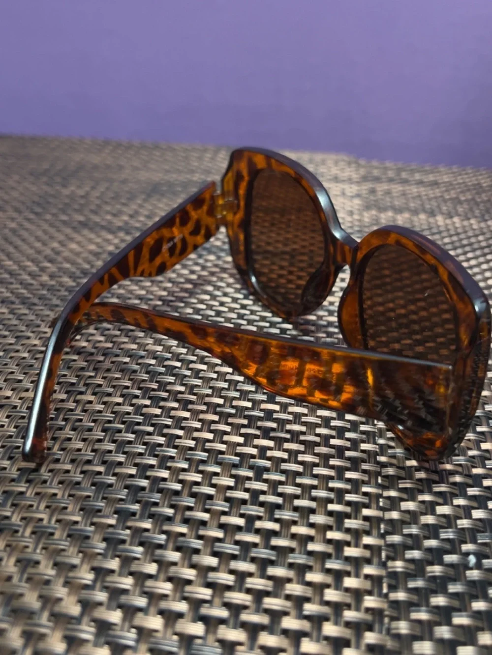 Tortoiseshell Cat-Eye Sunglasses - Brown Lenses